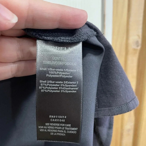 Merrell Button-Up Long Sleeve Shirt Size XL - Picture 6 of 10